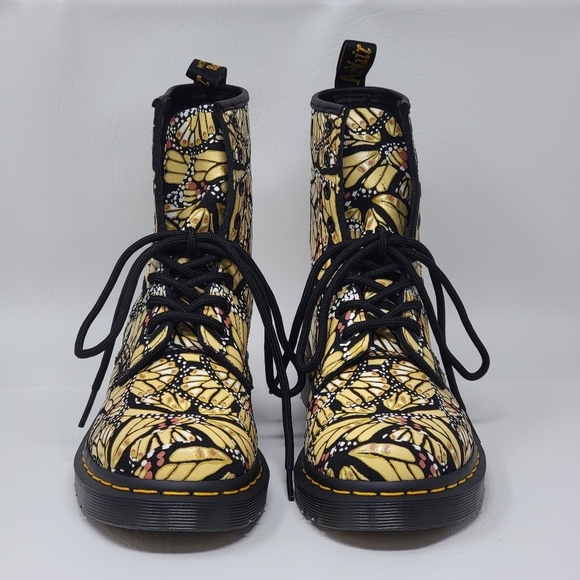 Dr. Martens Women's 1460 8-Eye Boot Butterfly Yellow Boots Shoes Size 8 New - Picture 5 of 9